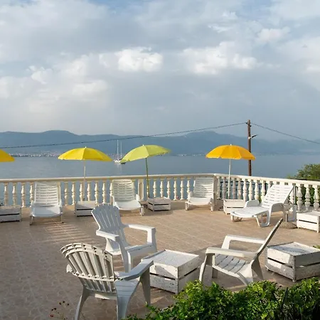 Fjaba - By The Sea - With The Big Terraces & Great Sea View Daire Trogir