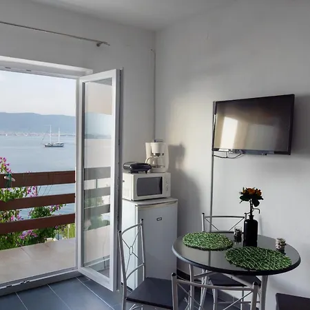 Daire Fjaba - By The Sea - With The Big Terraces & Great Sea View *
